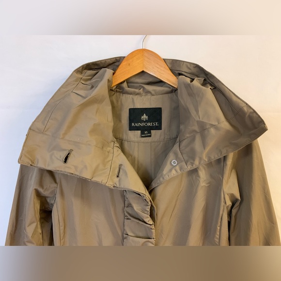 Rainforest water resistant jacket. Size XS - Picture 8 of 12